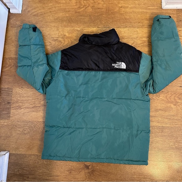 The North Face Men’s Big 1996 Retro Nuptse Jacket - Picture 9 of 14